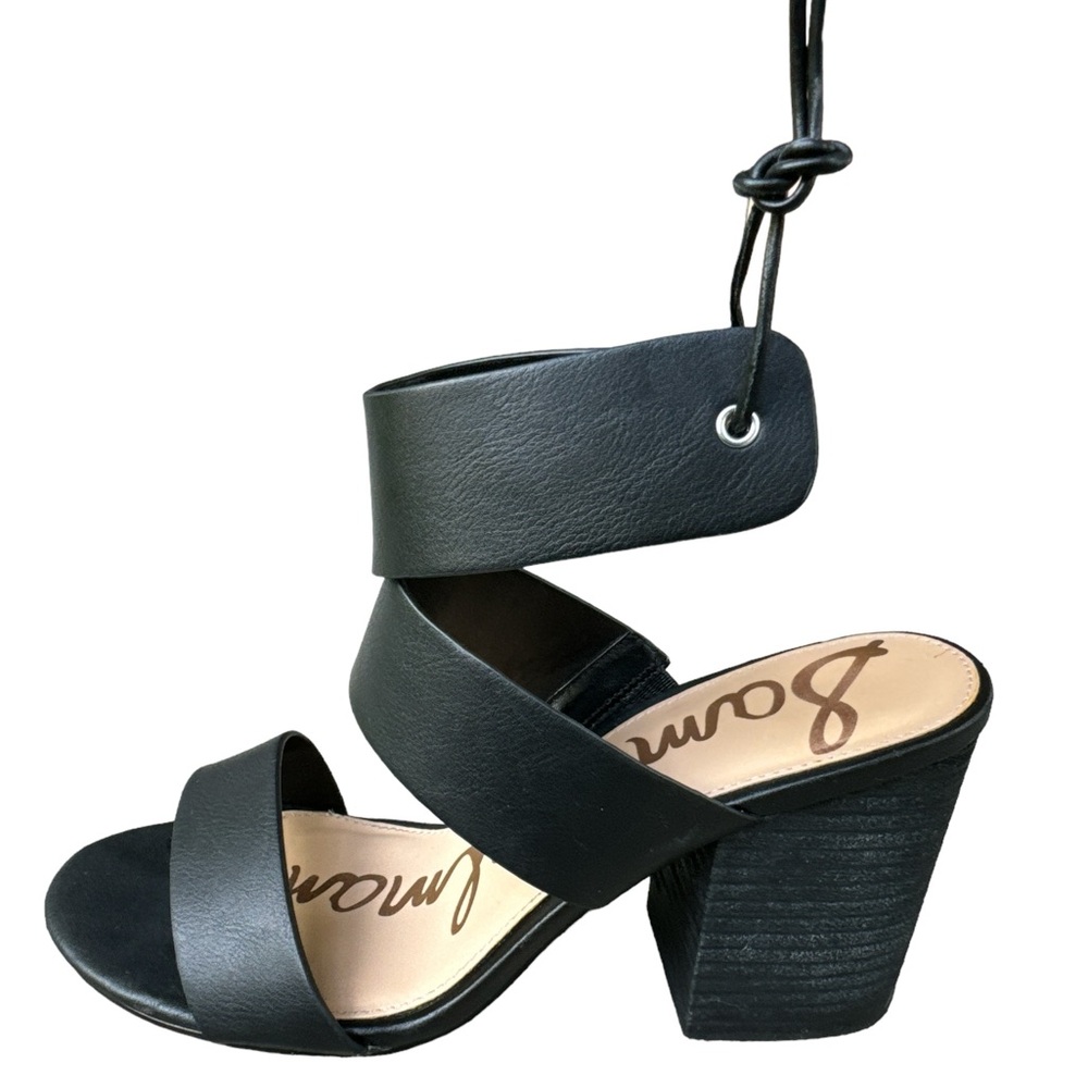 Sam Edelman Size 9.5 Valerie Lace Up Vegan Leather Block Heel Sandal
Open Toe